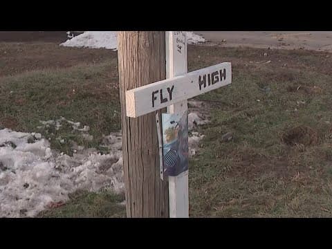 Friends mourn 18-year-old man killed in south Columbus crash