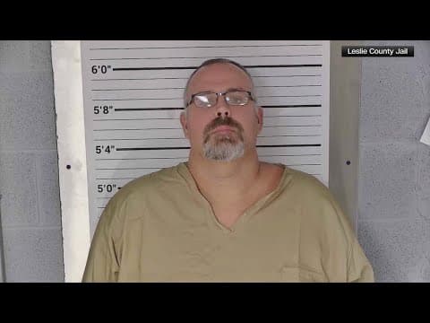 Kentucky sheriff accused of killing judge at courthouse