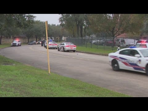 Spring HS student shot, person detained after deputies respond to reports of fighting: Pct. 4