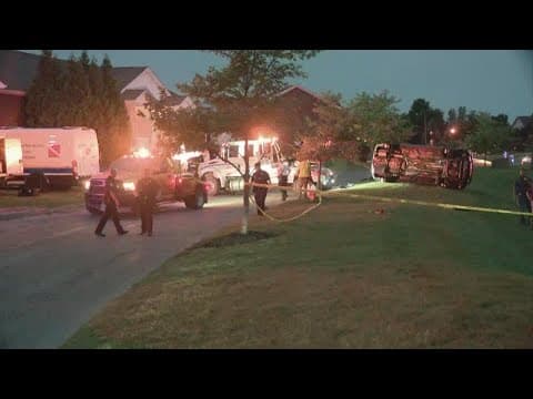 Man dies after being pulled from vehicle in west Columbus pond