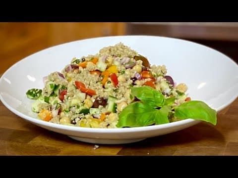 Mediterranean Quinoa Salad | Cooking with Styles