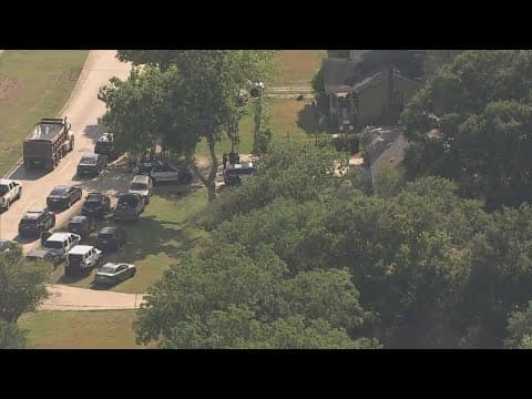 Woman found dead in southeast Houston with multiple stab wounds