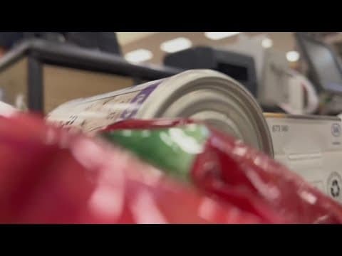 Grocery store rush on ahead of Thanksgiving