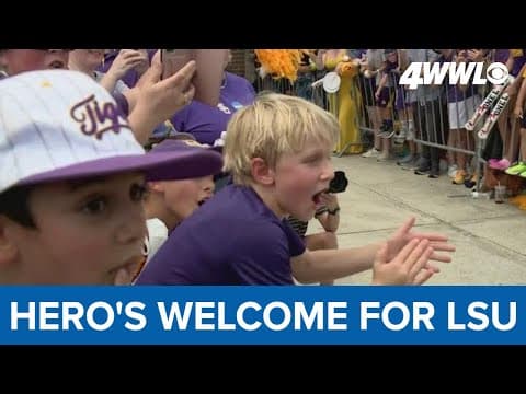Hundreds of LSU fans welcome 2023 NCAA National College Baseball Champions back to Baton Rouge