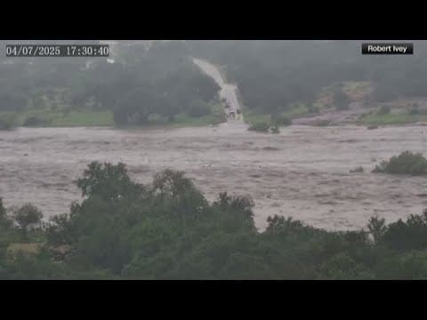 Texas floods: Central Texas residents recount experiences as river rose