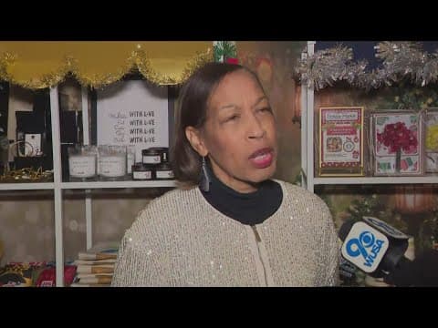 Downtown DC holiday market opens to start holiday shopping season