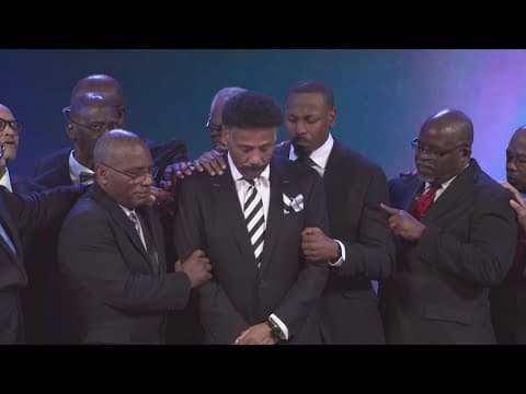 North Texas megachurch pastor 'restored' to ministry after stepping away because of moral failure