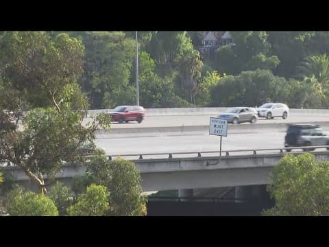 Southbound I-5 freeway lanes reopen ahead of schedule