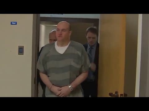 Arkansas prison escape: Former police chief serving time for murder remains on the run