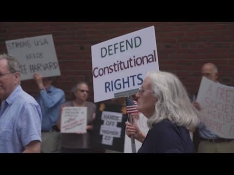 Harvard argues the government violates the First Amendment.