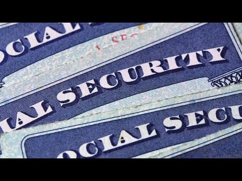 Government workers who worked second job don't get full Social Security benefit