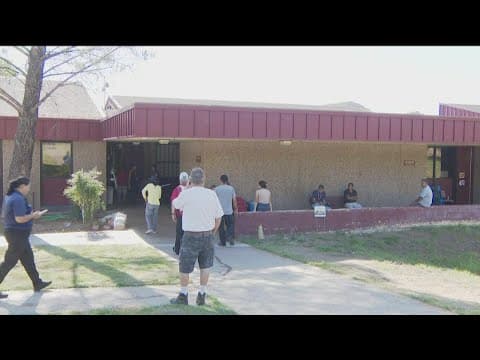 Mountain Empire High School used as temporary shelter for Border 32 Fire evacuees
