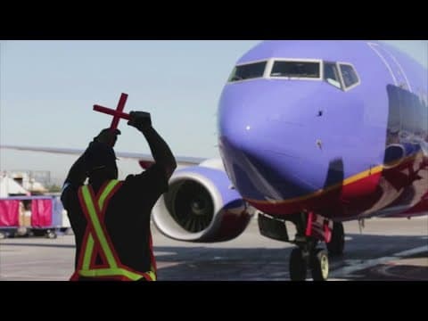 Southwest Airlines investor threatens proxy fight