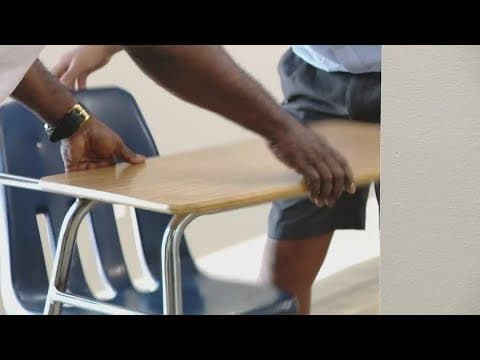 Desks donated to free internet cafe in Lower Ninth Ward