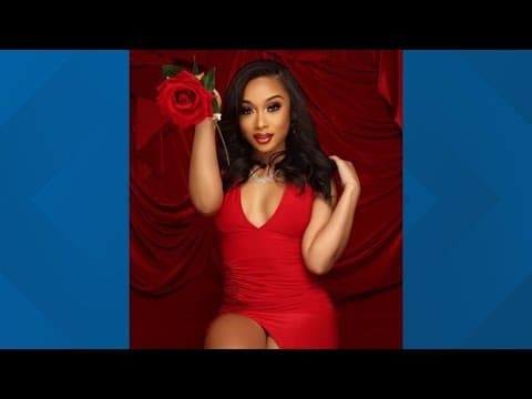 Dallas singer shot onstage while signing autographs