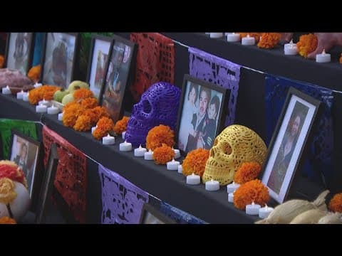 San Diegans celebrate the loved ones they have lost on Dia de Los Muertos