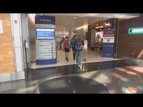 Possible government shutdown looms over busy Thanksgiving travel week