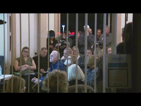 Tierrasanta condo owners sound off after Farmers Insurance cancels policy