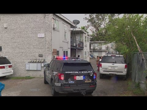 HPD investigating after 1 killed, another hurt in stabbing at Spring Branch-area apartment complex
