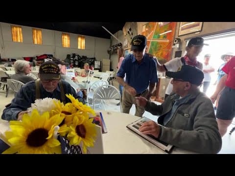 3 WWII veterans come together to celebrate the 4th of July