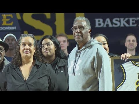 ETSU retires jersey of Alcoa native and Bucs legend Tommy Woods