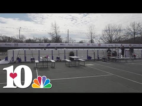 Ice skating rink arrives in Oak Ridge, open daily through the end of December