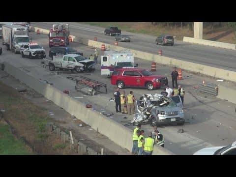 Bad wreck closes 59 Eastex near 242 for hours