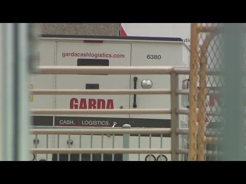 Los Angeles burglars walk away with $30 million in heist