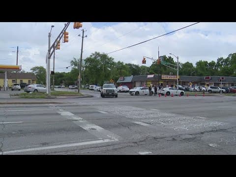 IMPD searching for suspect who allegedly fired shot at officer