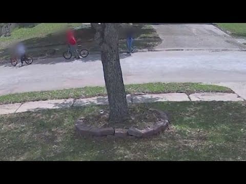 12 and 7-year-old stab woman in NW Harris County, sheriff says