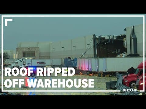 Texas storms destroy warehouse, bring 70 mph winds & power outages