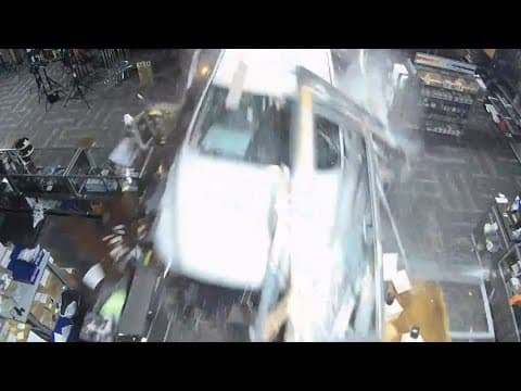SURVEILLANCE VIDEO: Stolen truck crashes into Columbus photo store