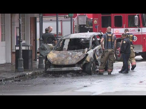 NOFD crews responding to a fire near the intersection of Conti and Bourbon streets