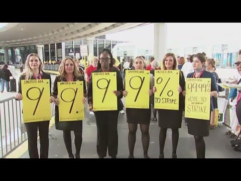 United Flight attendants authorize strike
