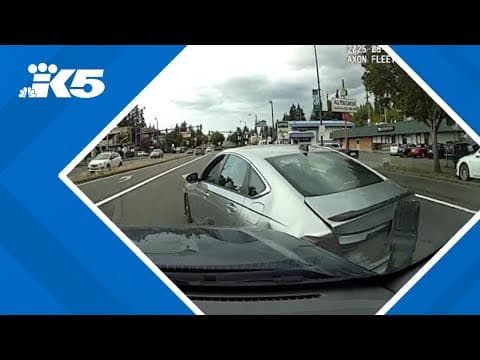 RAW: Seattle police pursuing a suspect who rammed a Seattle fire truck multiple times