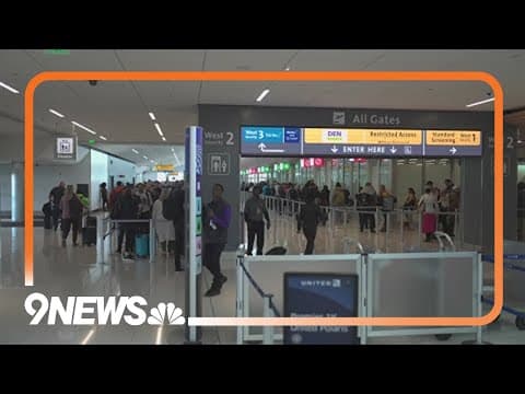 TSA agents, air traffic controllers work without pay during shutdown