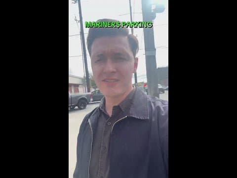 Mariners fans pay top dollar for parking ahead of ALDS Game 1