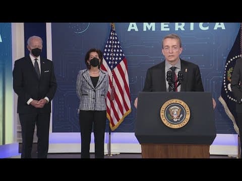 Intel CEO resigns after 3 years