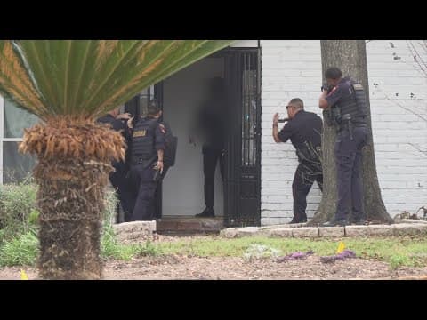 Murder suspects arrested after search in Spring area, Pct. 4 says