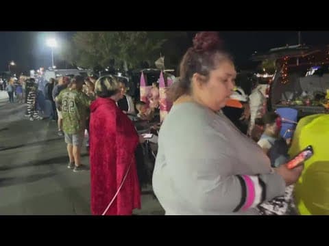 El Cajon trunk-or-treat draws thousands of people to safe, carnival-themed festivities