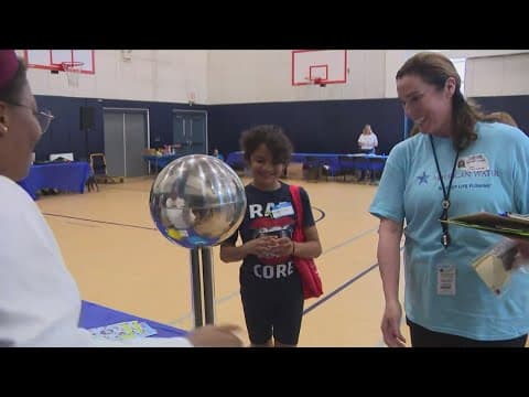 Middle school gym gets converted into STEM lab