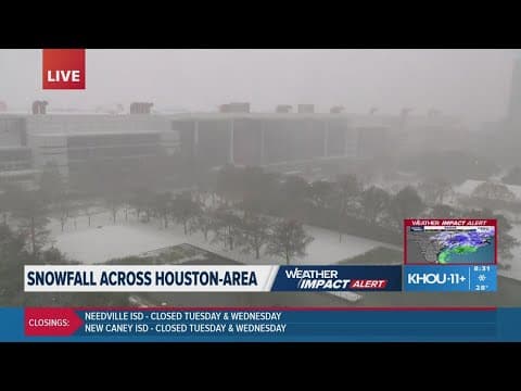 Snowfall blankets Houston area