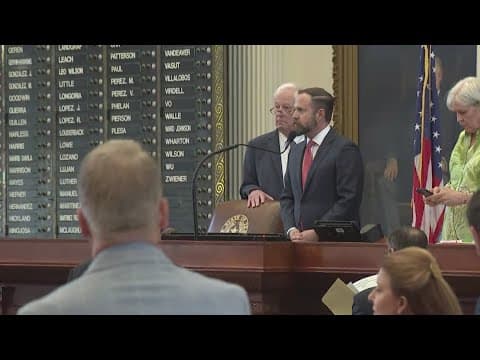 Texas Gov. Greg Abbott calls for second special session as redistricting showdown continues