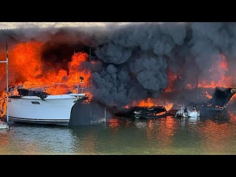 1 person injured, at least 10 boats damaged in Texas marina fire