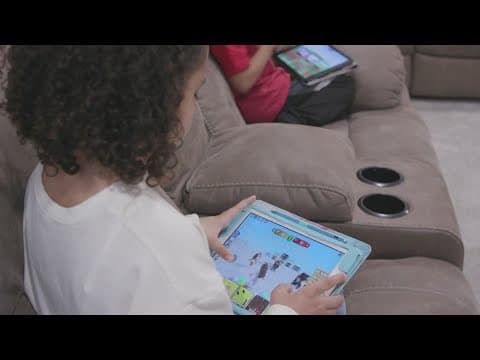 Kids feeling effects of social media