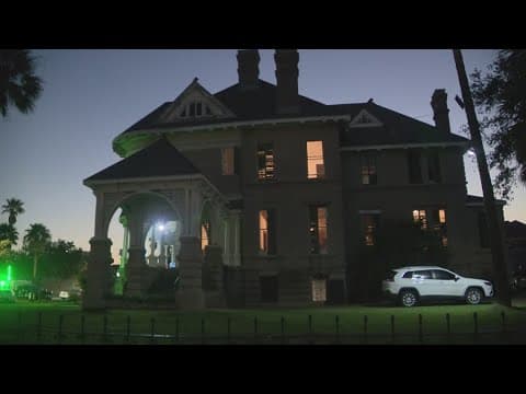 Feud brewing among Galveston ghost tour groups