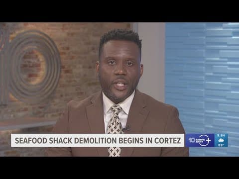 Seafood Shack demolition begins in Cortez