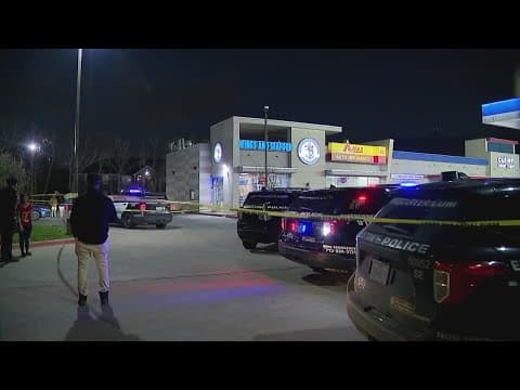 2 teens shot during fight at SE Houston restaurant, gas station, police say