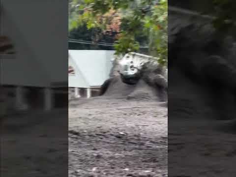 Mudslides damage homes in Southern California #shorts