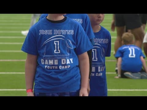Colts wide receiver Josh Downs hosts youth football camp